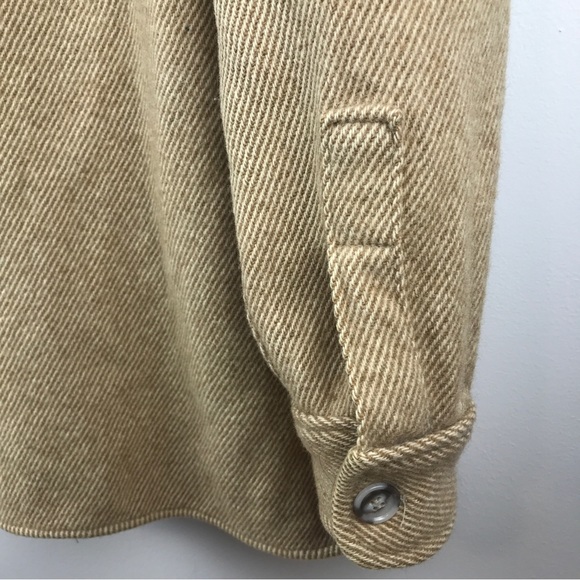 SOLD - Vintage Woolrich Heavy Wool Shirt Made in USA Button Down Sz L - Picture 5 of 16